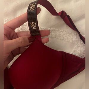 Victoria's Secret burgundy Push-Up Bra